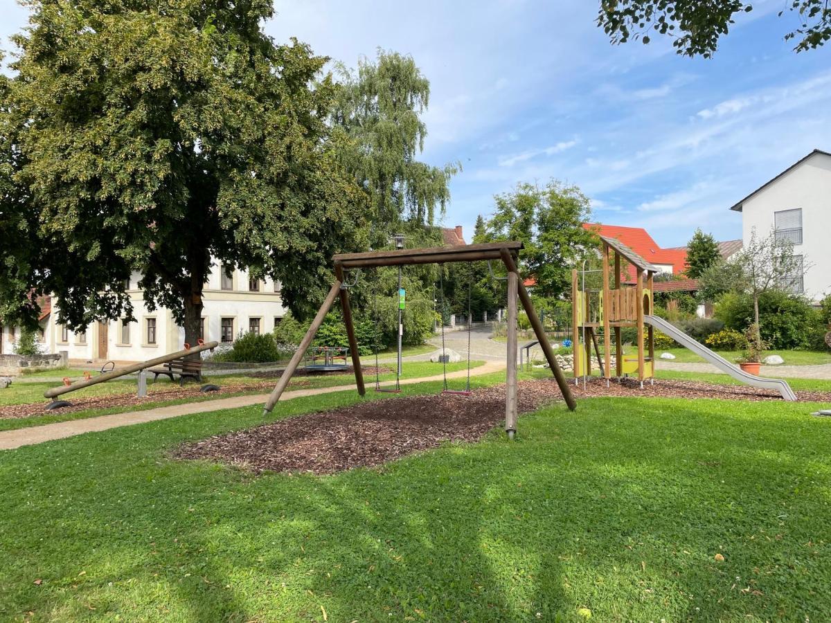 מאמלסדורף Ferienwohnung Am Herzplatz מראה חיצוני תמונה